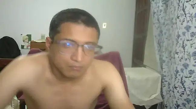 Mghty-cockl88 online show from 16, 1, 2025