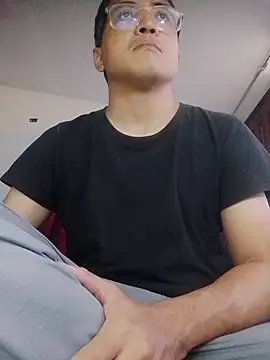 Mghty-cockl88 online show from 2, 4, 2026