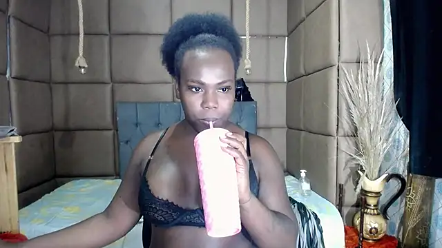 CatrinaGill online show from 23, 10, 2025