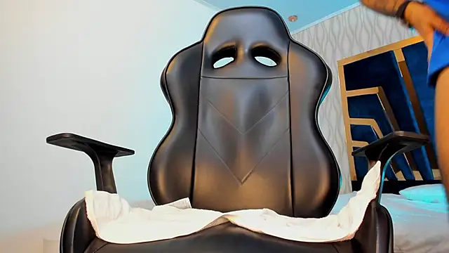 Petesevans online show from 7, 3, 2025