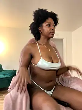 mochamimi online show from 29, 10, 2025