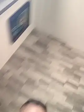 ADRIAN ADI40 online show from 16, 9, 2025