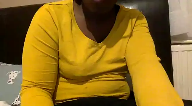Snapshot of blacksexybeauty31 chatting on 12, 2, 2025 blacksexybeauty31 online show from 12, 2, 2025