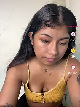 Snapshot of ChantalPetit chatting on 24, 6, 2026 ChantalPetit online show from 24, 6, 2026