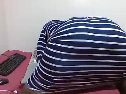 sweetelle09 online show from 9, 2, 2025
