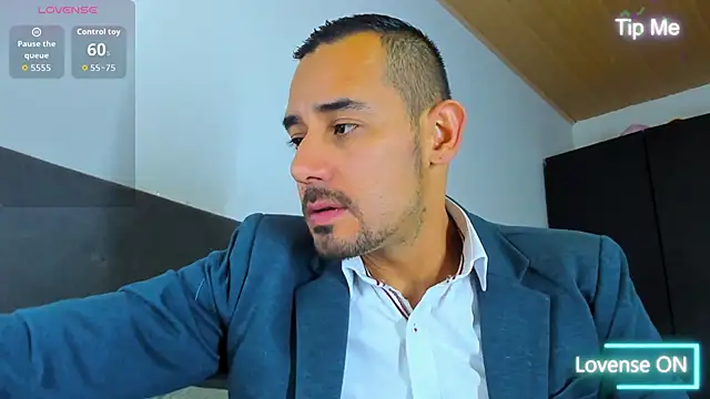 jhonyalzate2 online show from 12, 10, 2025