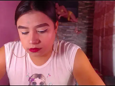 katrinawillff online show from 25, 11, 2025