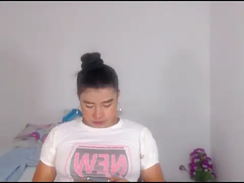 katrinawillff online show from 25, 2, 2026