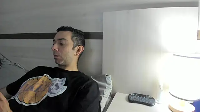 Snapshot of funcouple1985 chatting on 12, 3, 2025 funcouple1985 online show from 12, 3, 2025