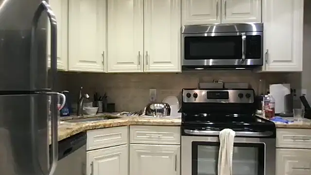 BigGuyMuscle online show from 3, 12, 2025