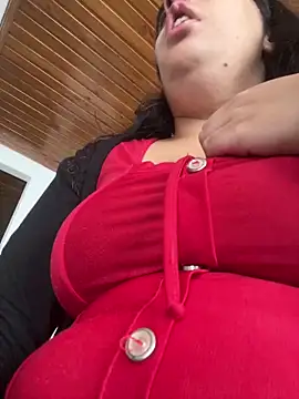 Snapshot of annarose19 chatting on 24, 4, 2026 annarose19 online show from 24, 4, 2026