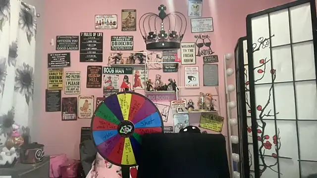 Snapshot of latinacubana chatting on 21, 2, 2025 latinacubana online show from 21, 2, 2025