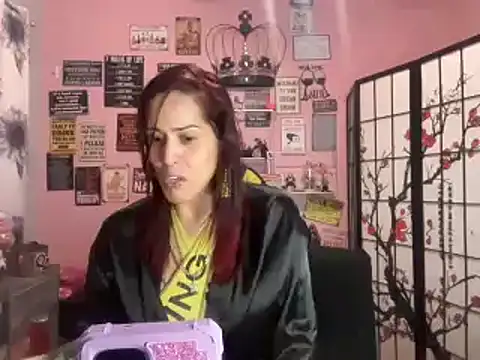 Snapshot of latinacubana chatting on 12, 3, 2025 latinacubana online show from 12, 3, 2025