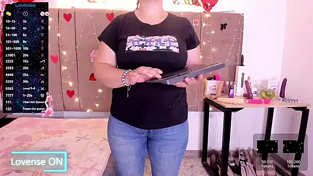 Zaly mature online show from 30, 11, 2025