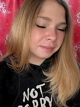 Zuli Kiska online show from 7, 10, 2025