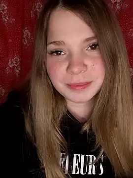 Snapshot of Zuli_Kiska chatting on 17, 1, 2026 Zuli Kiska online show from 17, 1, 2026