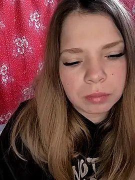 Snapshot of Zuli_Kiska chatting on 7, 2, 2026 Zuli Kiska online show from 7, 2, 2026