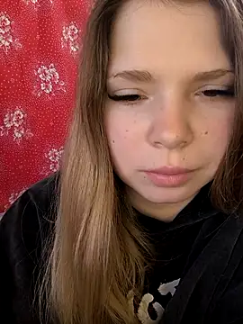 Snapshot of Zuli_Kiska chatting on 10, 2, 2026 Zuli Kiska online show from 10, 2, 2026