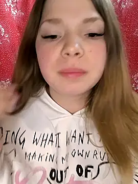 Snapshot of Zuli_Kiska chatting on 25, 2, 2026 Zuli Kiska online show from 25, 2, 2026