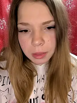 Snapshot of Zuli_Kiska chatting on 28, 2, 2026 Zuli Kiska online show from 28, 2, 2026