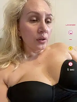YourBlondee online show from 16, 5, 2026