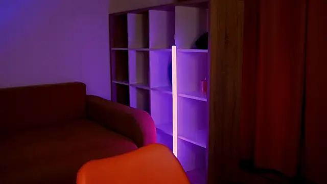 ItsAlisia online show from 15, 10, 2025