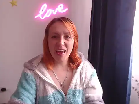 Snapshot of kittykalor09 chatting on 7, 2, 2025 kittykalor09 online show from 7, 2, 2025