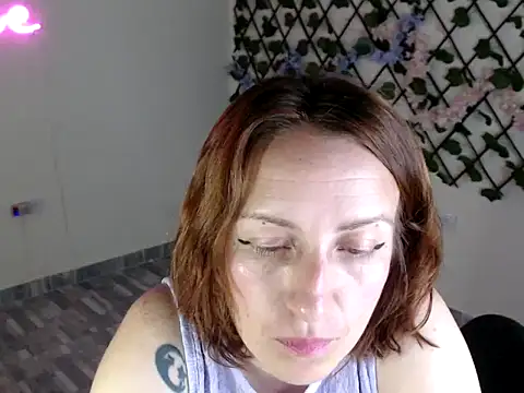 kittykalor09 online show from 18, 4, 2026