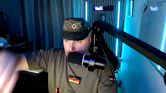Snapshot of DerPornoPete chatting on 1, 3, 2026 DerPornoPete online show from 1, 3, 2026