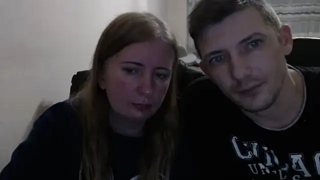 Snapshot of PeterAndJen chatting on 30, 10, 2025 PeterAndJen online show from 30, 10, 2025