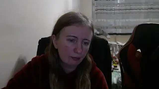 Snapshot of PeterAndJen chatting on 13, 11, 2025 PeterAndJen online show from 13, 11, 2025