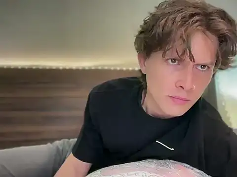 mcklister kinky feets online show from 4, 3, 2026