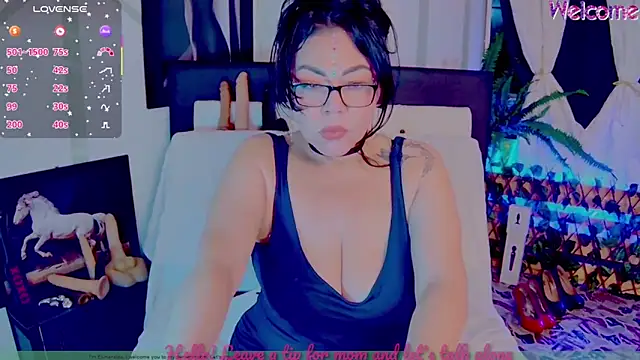 Snapshot of Mommy-pervert chatting on 16, 3, 2025 Mommy-pervert online show from 16, 3, 2025