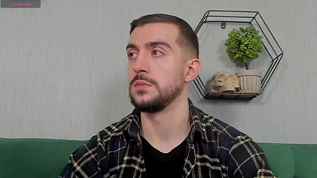 Dylan Best online show from 6, 10, 2025