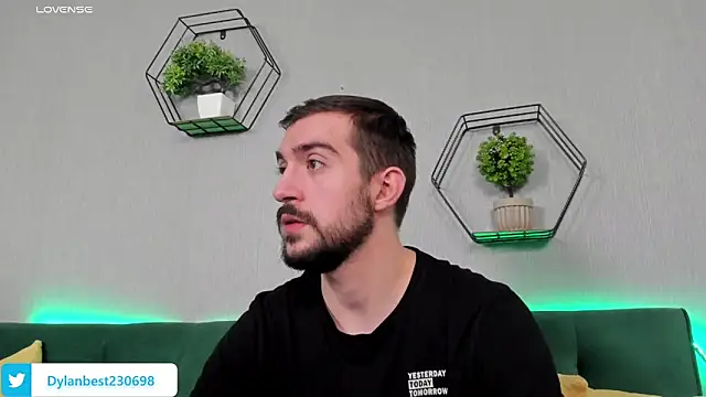 Dylan Best online show from 5, 11, 2025