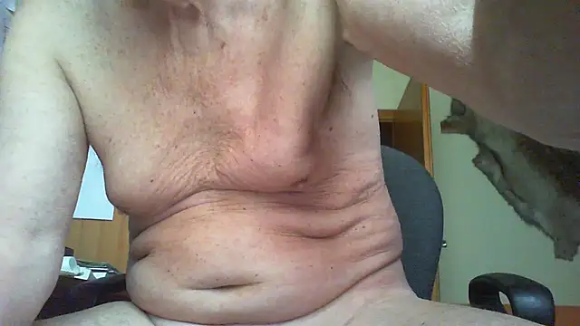 Snapshot of Einhorn527 chatting on 16, 6, 2026 Einhorn527 online show from 16, 6, 2026