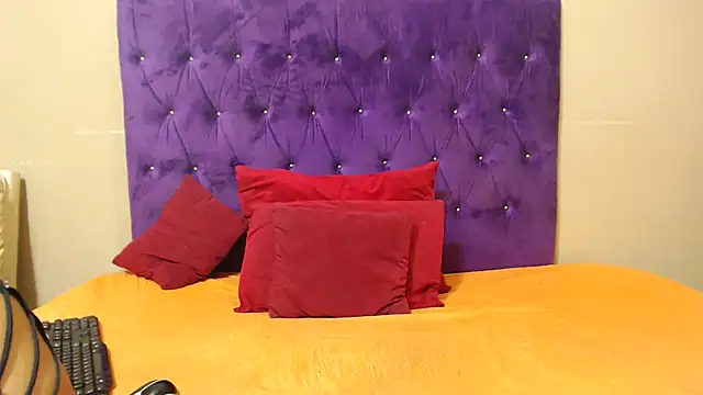 EBONYBUSTYY online show from 23, 7, 2026