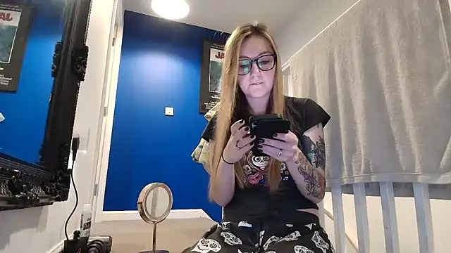 short sweetpea online show from 12, 10, 2025