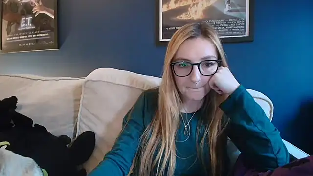 short sweetpea online show from 21, 10, 2025