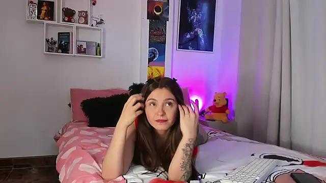 Sarah Jhonson online show from 29, 1, 2025