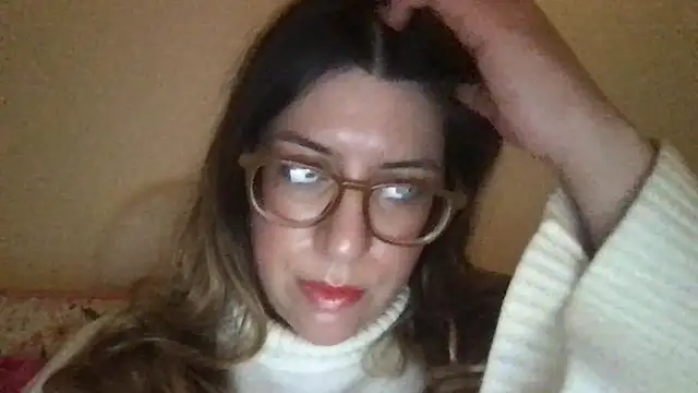 HYPHYtype online show from 13, 2, 2025