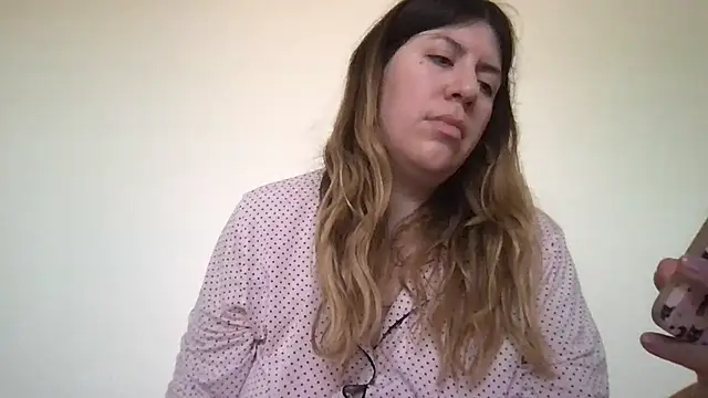 HYPHYtype online show from 4, 3, 2025