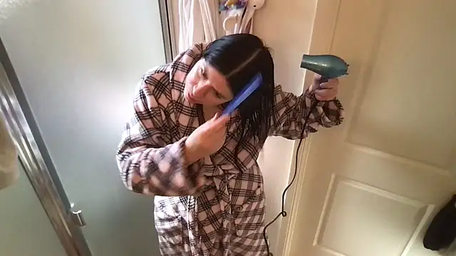 HYPHYtype online show from 2, 11, 2025