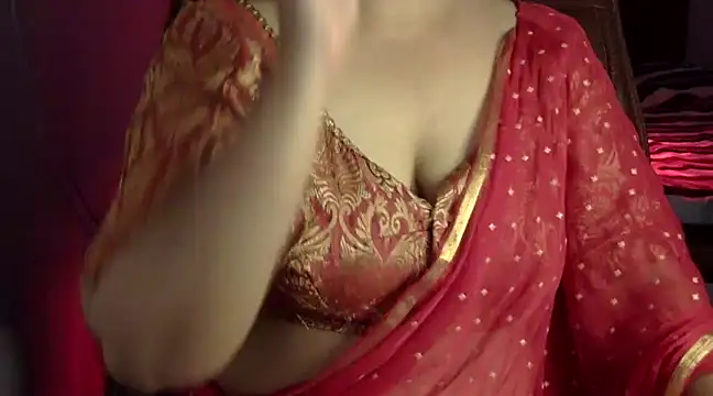 Snapshot of Maalnad_beauty chatting on 7, 3, 2025 Maalnad beauty online show from 7, 3, 2025