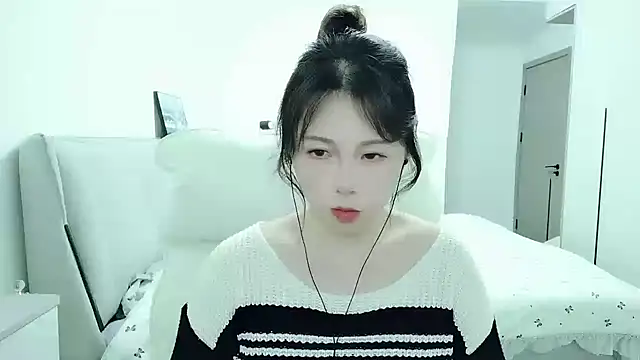 Sunset glow online show from 17, 1, 2026