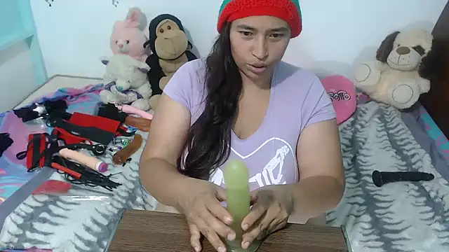 Snapshot of NatalySexxxMilk chatting on 20, 12, 2024 NatalySexxxMilk online show from 20, 12, 2024