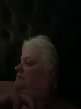 sexychazza16 online show from 15, 9, 2025