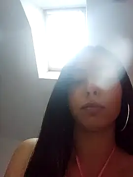 Snapshot of -xxx-Lally-xxx- chatting on 29, 10, 2025 -xxx-Lally-xxx- online show from 29, 10, 2025