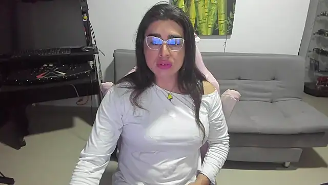 Snapshot of Khalifa_Gold chatting on 3, 2, 2026 Khalifa Gold online show from 3, 2, 2026