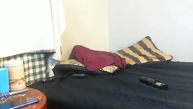 Bottomslut4tops84 online show from 27, 4, 2026